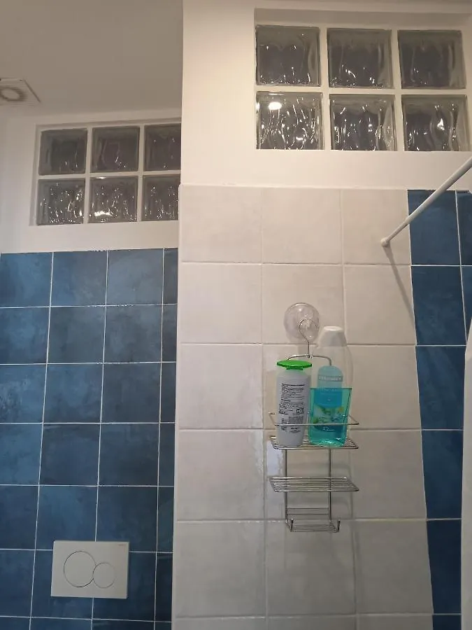 Homestay Le Gardenie Apartment Rome